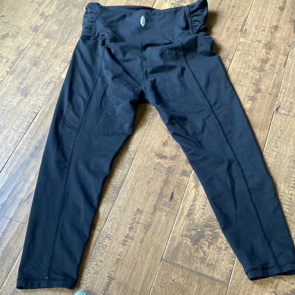 Free People Movement Cropped Yoga pants